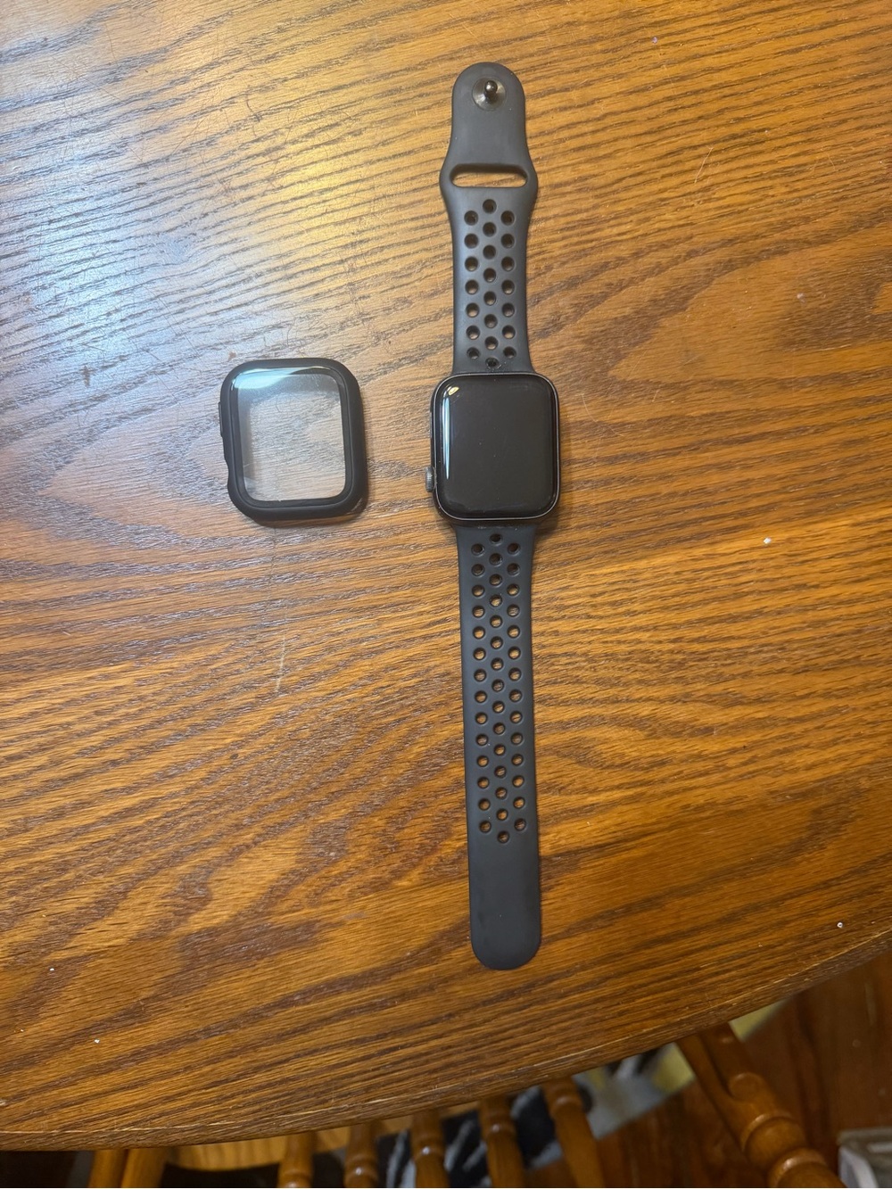 Apple Watch Nike SE 44mm GPS + Cellular 1st Gen